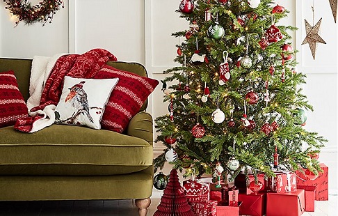 Marks and Spencer Christmas Shop - Canary Wharf Shopping Centre